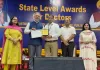 राष्ट्रीय चिकित्सक दिवस के अवसर पर शानदार प्रदर्शन करने वाले डॉक्टरों को राज्य स्तरीय पुरस्कारों से किया गया सम्मानित