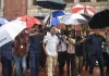 राहुल गांधी का अफसरों पर फूटा गुस्सा: रायबरेली बैठक में PWD और DM को दिखाईं गड्ढों की तस्वीरें; बाहर सपा का प्रदर्शन