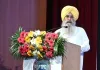 हमें उत्पादन के साथ-साथ अपने उत्पादों की बेहतर मार्केटिंग करना भी आना चाहिए: गुरमीत सिंह खुड्डियां