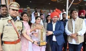 *80वां स्वतंत्रता दिवस: पंजाब के जेल, प्रवासी भारतीय और संसदीय कार्य मंत्री डॉ. रवजोत सिंह ने होशियारपुर में फहराया तिरंगा