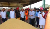 कैबिनेट मंत्री लाल चंद कटारूचक ने रईया मंडी में धान खरीद प्रबंधों का लिया जायजा