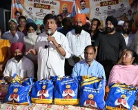 विधायक ब्रम शंकर जिम्पा की ओर से पंजाब सरकार की 'मेरी रसोई' योजना की होशियारपुर में शुरुआत
