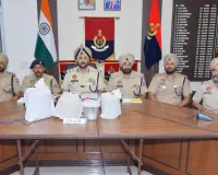 अमृतसर में 8.3 किलोग्राम हेरोइन और 2 लाख रुपये की ड्रग मनी सहित एक नाबालिग समेत दो गिरफ्तार