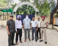 10,000 रुपये की रिश्वत लेते सहायक उप-निरीक्षक को विजिलेंस ब्यूरो ने रंगे हाथ  किया काबू