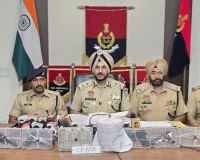 सीमा पार संचालित तस्करी मॉड्यूल से जुड़े चार व्यक्ति 5 पिस्तौल, 2 किलोग्राम हेरोइन और 5 लाख रुपये की ड्रग मनी सहित काबू