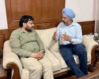 यू.के. के सांसद तनमनजीत सिंह ढेसी ने प्रवासी मामलों के मंत्री रवजोत सिंह से की मुलाकात
