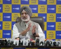 बादल परिवार ने अकाली दल को एक पारिवारिक पार्टी बना दिया, निजि एजेंडे के लिए सिख संस्थाओं का प्रयोग किया: बलतेज पन्नू   