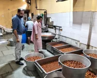 त्योहारों के सीजन के मद्देनजर खाद्य पदार्थों की गुणवत्ता पर तीखी नजर रखने के लिए जांच अभियान किया तेज
