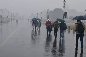 यूपी में गर्मी से मिलेगी निजात, इन जिलों में भारी बारिश का अनुमान, IMD ने बताया आज कैसा रहेगा मौसम 