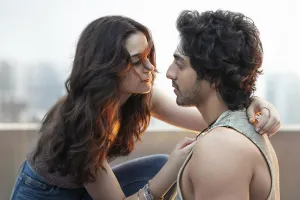 'सैयारा' देखकर रोने के लिए दिए गए थे लोगों को पैसे? जानिए इस सवाल पर एक्ट्रेस ने क्या बोला 