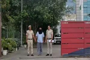 इटली के रास्ते स्वीडन जाने की थी तैयारी, दिल्ली एयरपोर्ट पर पंजाब के एजेंट समेत 4 आरोपी गिरफ्तार