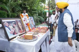 अपने चहेते अधिकारीयों के खिलाफ मुकदमा चला कर वाई पूरन कुमार के परिवार को न्याय दिलाओ – मुख्यमंत्री ने हरियाणा के अपने समकक्ष से की अपील