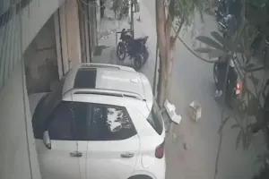 DSP दफ्तर के बाहर अंधाधुंध फायरिंग, ऑफिस में घुसे बदमाश; 2 गिरफ्तार, अवैध पिस्टल बरामद