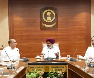 भगवंत मान सरकार ने केंद्र को फिर लिखा पत्र; 650वें प्रकाश पर्व से पहले श्रद्धालुओं को श्री गुरु रविदास जी महाराज के जन्मस्थान के दर्शन कराने हेतु विशेष रेलगाड़ियां चलाने की मांग: हरपाल सिंह चीमा