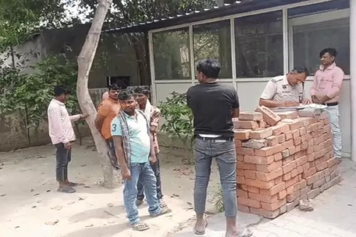 WhatsApp Image 2025-03-29 at 4.00.28 PM (1)