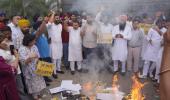 पंजाब भर में जनता का गुस्सा फूटा, दलबदलू सांसदों को दीवारों और सड़कों पर 'पंजाब के गद्दार' के नारों का करना पड़ा सामना