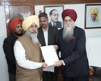 पंजाब विधान सभा स्पीकर ने नवनिर्वाचित विधायक हरमीत सिंह संधू को शपथ दिलाई