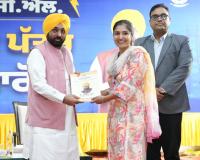 58,962 सरकारी नौकरियाँ ईमानदारी से दीं, अब नौजवान अपनी नौकरी ईमानदारी से निभाएँ — मुख्यमंत्री