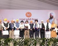 350वें शहीदी दिवस को समर्पित बाबा बुड्ढा दल छावनी में करवाया विशेष कवि, ढाडी एवं कविशर दरबार