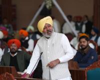 वित्त मंत्री हरपाल सिंह चीमा द्वारा श्री आनंदपुर साहिब में बुलाये गये ऐतिहासिक विधान सभा सत्र के दौरान श्री गुरु तेग़ बहादुर जी को श्रद्धांजलि भेंट