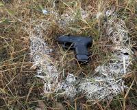 बटाला के मोबाइल स्टोर पर गोलीबारी: गैंगस्टर निशान जोरियां का मुख्य सहयोगी मुठभेड़ के बाद गिरफ्तार; ग्लॉक  पिस्तौल बरामद