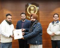 हरदीप सिंह मुंडियां ने नव-नियुक्त उम्मीदवारों को सौंपे नियुक्ति पत्र