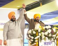 रोमणि गुरुद्वारा प्रबंधक कमेटी के प्रधान गुरु साहिबान  के सिपाही बनने की बजाय  सुखबीर बादल के सिपाही बने हुए हैं जो पंथ के लिए बहुत दुर्भाग्यपूर्ण है - मुख्यमंत्री भगवंत सिंह मान