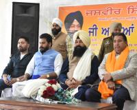 भारत का संविधान सभी वर्गों को बराबर सुरक्षा देता है: जसवीर सिंह गढ़ी