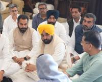 मुख्यमंत्री भगवंत सिंह मान ने संदीप गिलहोत्रा के परिवार के साथ दुख साझा किया