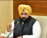 भगवंत मान सरकार प्रारंभिक शिक्षा में सकारात्मक बदलाव के लिए सभी सरकारी प्राथमिक स्कूलों में ‘खेल पिटारा’ किट प्रदान करेगी; 7.5 लाख बच्चों को होगा लाभ 