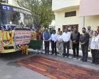 कैबिनेट मंत्री ने जालंधर के सरकारी स्कूलों के 25 विद्यार्थियों को स्पेस एप्लीकेशन सेंटर के दौरे के लिए अहमदाबाद किया रवाना