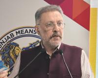  पंजाब निवेशक सम्मेलन 2026—अस्पताल और स्वास्थ्य देखभाल: स्वास्थ्य मंत्री डॉ. बलबीर सिंह ने समावेशी स्वास्थ्य देखभाल सुनिश्चित करने के लिए निजी अस्पतालों से न्यूनतम 20 प्रतिशत बेड रखने का आह्वान किया