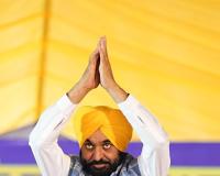 हम सरकारी स्कूलों के शिक्षकों को ट्रेनिंग के लिए विदेश भेज रहे हैं ताकि हमारे बच्चों को पढ़ाई के लिए विदेश न जाना पड़े: मुख्यमंत्री भगवंत सिंह मान