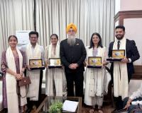 स्पीकर ने सिविल सेवा परीक्षा के सफल विद्यार्थियों को पंजाब विधानसभा में किया सम्मानित