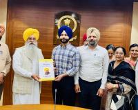 गुरमीत सिंह खुड्डियां ने वेटरनरी अधिकारियों, इंस्पेक्टरों और डेयरी विकास इंस्पेक्टरों को नियुक्ति पत्र सौंपे