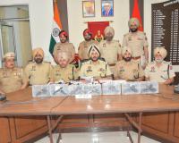 हथियार तस्करी मॉड्यूल का पर्दाफाश; नाबालिग समेत चार व्यक्ति 7 पिस्तौलों सहित गिरफ्तार