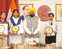 पंजाब की बेटियों ने 'शिक्षा क्रांति' में अग्रणी भूमिका निभाई, पंजाब स्कूल शिक्षा बोर्ड की आठवीं कक्षा के नतीजों में पहले 20 में से 19 स्थान हासिल किए: मुख्यमंत्री भगवंत सिंह मान