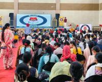 पंजाब पुलिस का ‘संपर्क अभियान’ युवाओं को गैंगस्टरों की अंधेरी दुनिया में शामिल होने के घातक प्रभावों के प्रति कर रहा जागरूक; लोगों ने कम्युनिटी पुलिसिंग पहल की सराहना की