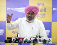 भाजपा विरोधी सरकारों को कुचलने के लिए ईडी, सीबीआई और चुनाव आयोग का उपयोग कर रही है: हरपाल सिंह चीमा