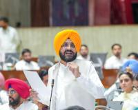 विधानसभा के ऐतिहासिक सत्र के दौरान मजदूरों की मजदूरी में संशोधन और वृद्धि संबंधी प्रस्ताव सर्वसम्मति से हुआ पारित