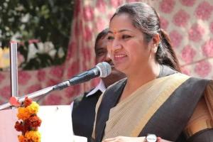 क्या दिल्ली में बनेगी महिला CM ? बीजेपी सांसद ने दिया बड़ा हिंट..