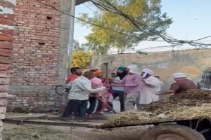 अमृतसर में जमीन व‌ घर के विवाद को‌ लेकर चली तलवारें 