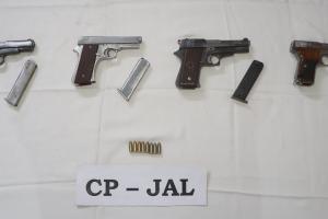 जालंधर पुलिस ने तीन व्यक्तियों को 150 ग्राम हेरोइन और चार अवैध हथियारों के साथ किया गिरफ्तार*