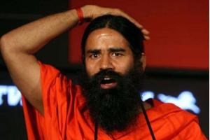 'अपनी ही दुनिया में जीते हैं': दिल्ली हाईकोर्ट ने रूह अफ़ज़ा के नए वीडियो के बाद रामदेव को लगाई फटकार 