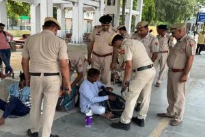 अंबाला से 70KM दूर दिखे ड्रोन, स्कूल-कॉलेज बंद, 10 घंटे ब्लैकआउट होगा