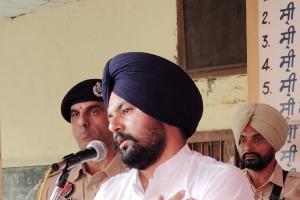 सरकार किसी भी नशा तस्कर को नहीं बख्शेगी और लोग भी ऐसे शरारती तत्वों की सूचना तुरंत पुलिस को दें - डॉ. कश्मीर सिंह सोहल