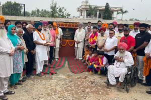 कैबिनेट मंत्री डॉ. रवजोत सिंह ने 7.76 किलोमीटर लंबी सड़क के निर्माण कार्य का किया शुभारंभ