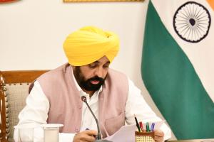 मुख्यमंत्री की अगुवाई में कैबिनेट द्वारा मिसाली श्रम सुधार को मंज़ूरी: 95 फीसदी छोटे व्यापारियों को शर्तों की जटिलता से मिलेगी मुक्ति