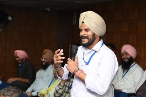 नव-नियुक्त युवाओं ने अपनी किस्मत बदलने के लिए मुख्यमंत्री की सराहना