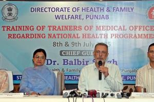 गोल्डन ऑवर इमरजेंसी सेवाओं के लिए पंजाब सरकार मेडिकल अधिकारियों को देगी एडवांस्ड क्रिटिकल केयर ट्रेनिंग